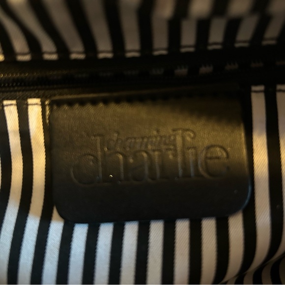 Charming Charlie crossbody bag - Picture 4 of 7